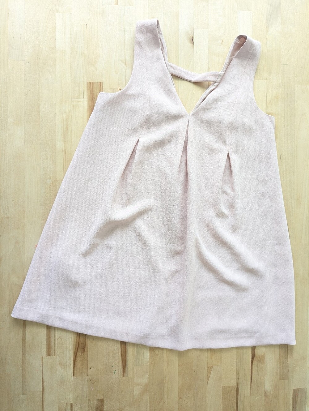 {BCBGeneration} Pale Blush Sleeveless V-Neck A-Line Mini Dress
